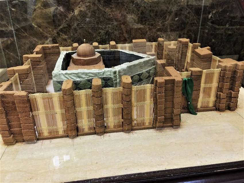 La Tombe Du Prohète Et Le Dome Vert